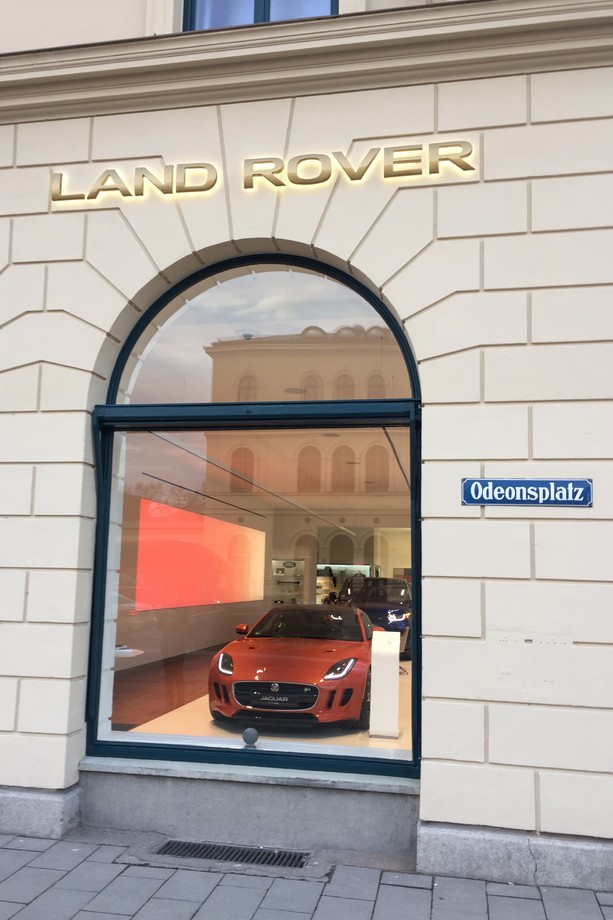 Jaguar Land Rover Boutique Concept